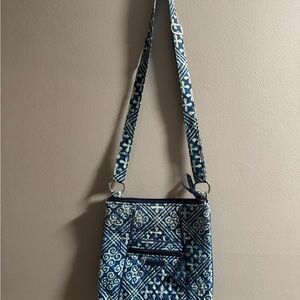 Vera Bradley Quilted Crossbody Shoulder Bag in Navy Blue Pattern